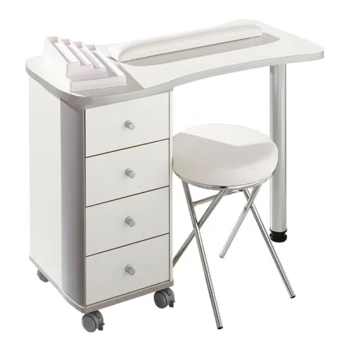  Table manucure simple Luxe