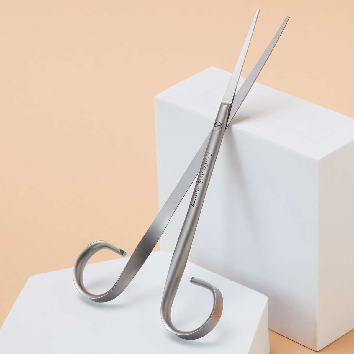 Ciseaux Sourcils • Rubis - Beauty Tech