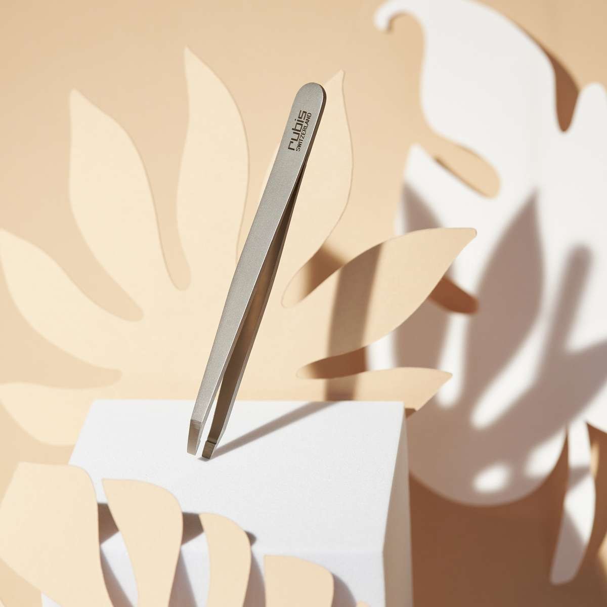 Pince à Épiler Classique - Inox • Rubis - Beauty Tech