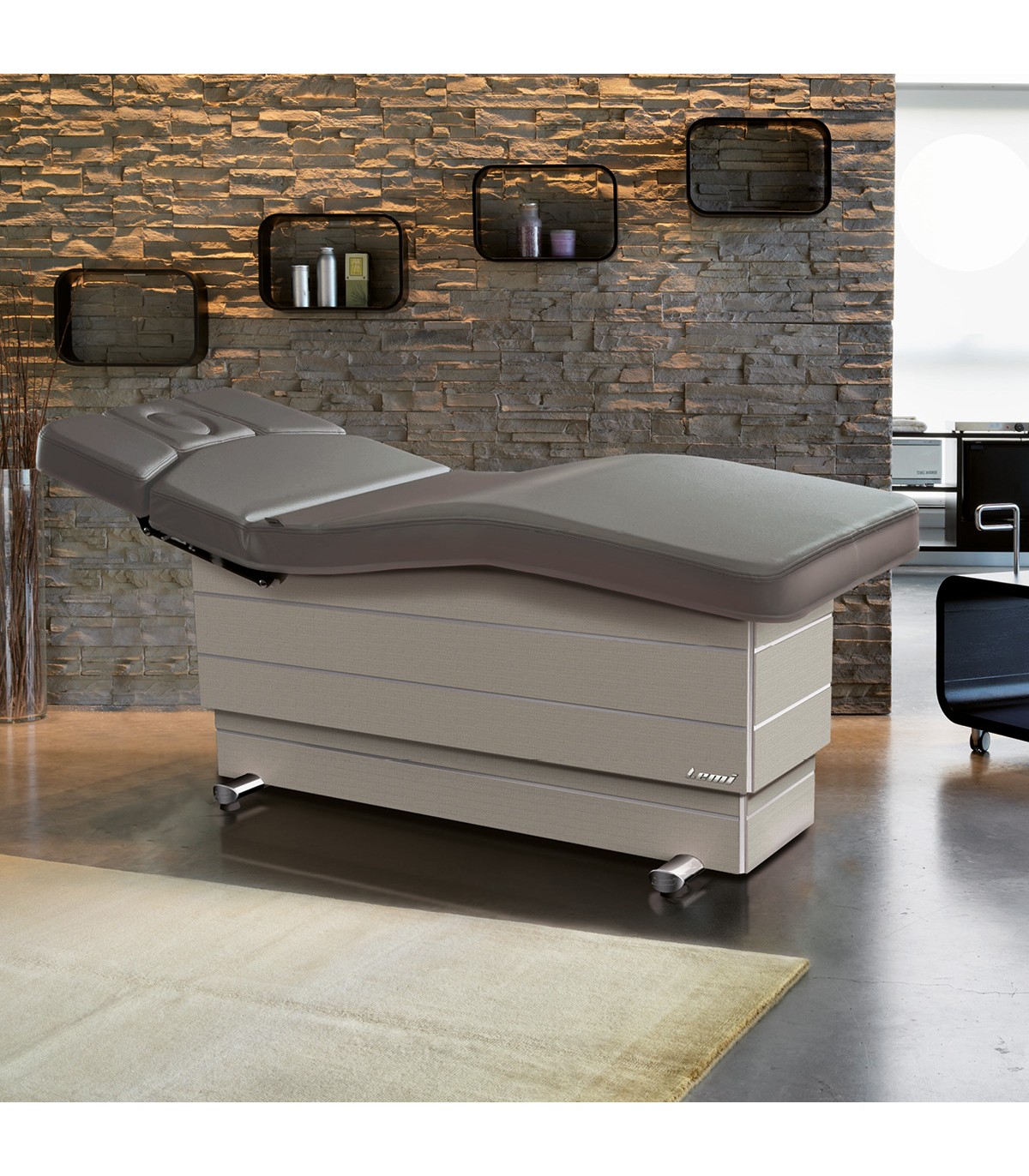 Versus - Occasion  • Lemi - Beauty Tech